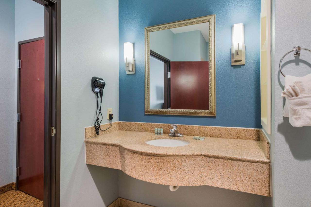 Best Western South Plains Inn & Suites Levelland Exterior foto